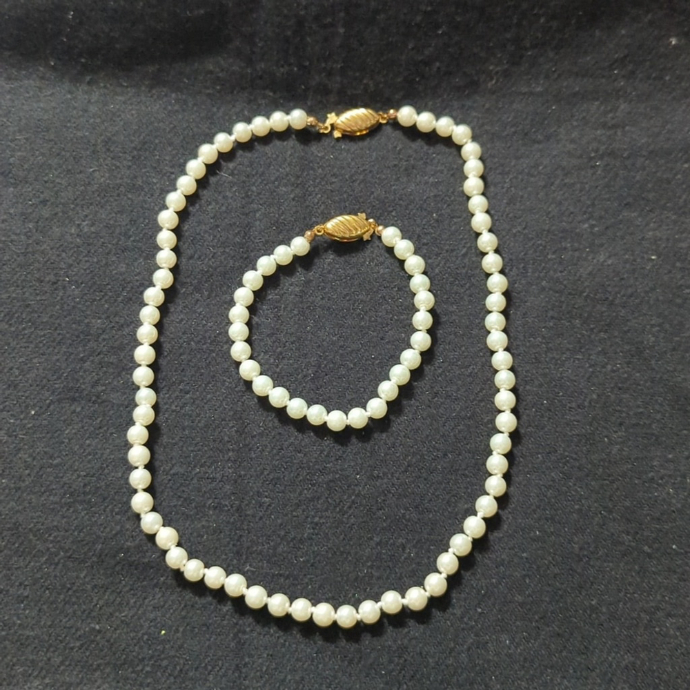 Vintage Gold Tone White Faux Pearl Beaded Statement Necklace and Bracelet Set